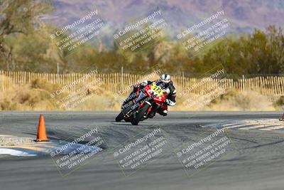 media/Jan-16-2022-CVMA (Sun) [[7f3d92989d]]/Race 3 Amateur Supersport Middleweight/